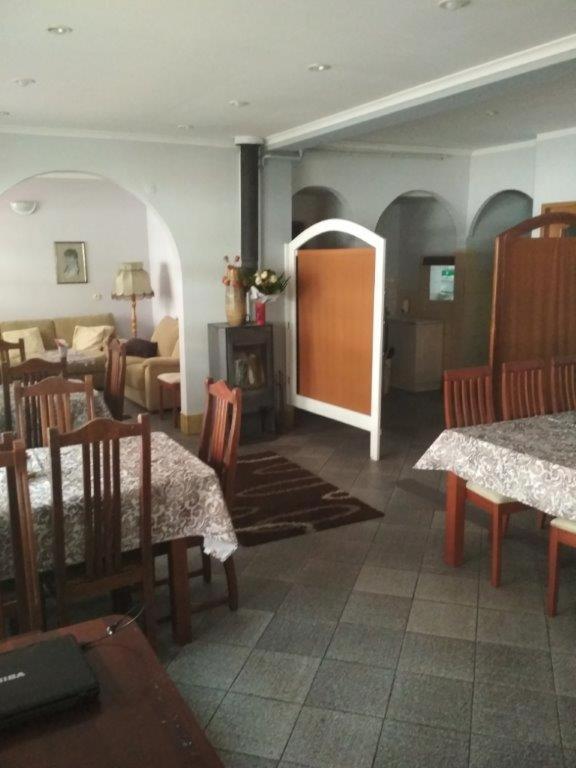 Pensjonat I Restauracja U Zdzicha รอวี ภายนอก รูปภาพ